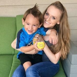 Meet your Posher, Raeanne